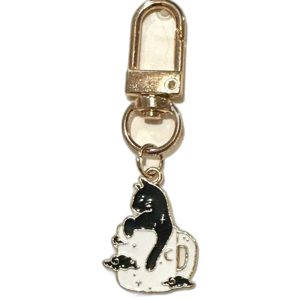 BAG CHARM Cat in Tea Cup Charm Pendant Keychain Zipper Pull NIP